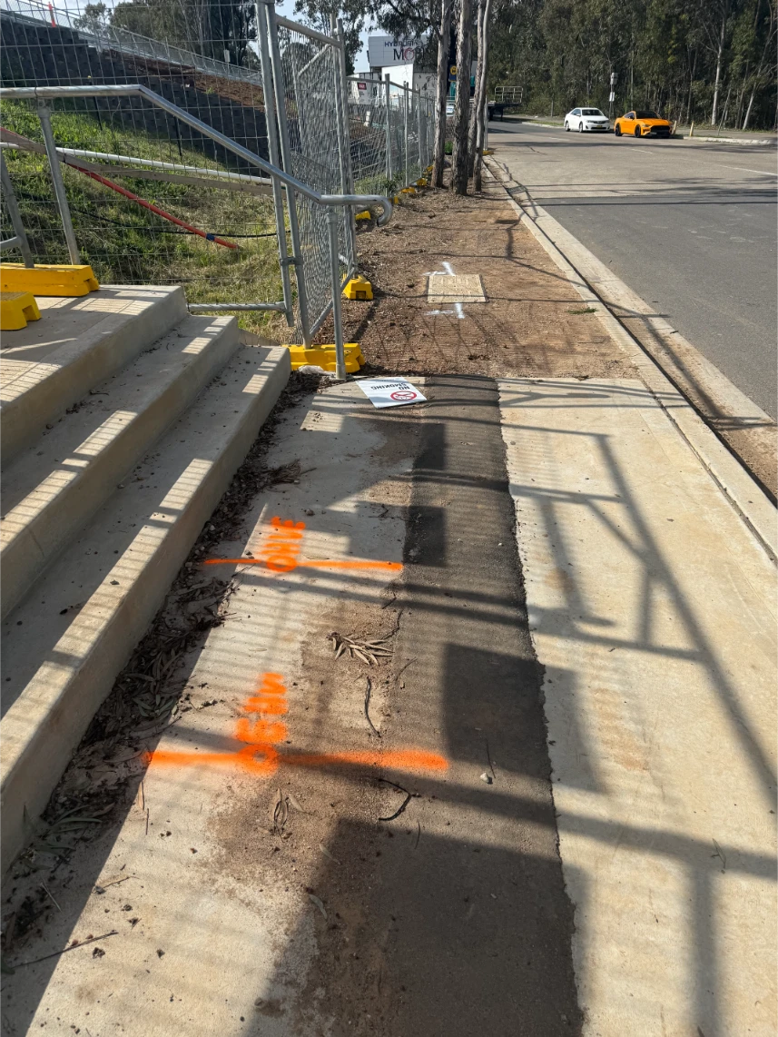 Road Side Marking for underground Locating